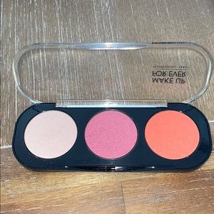 HP!! 🎉 2/$18 Sale! Smashbox mini palette eyeshadows and blush